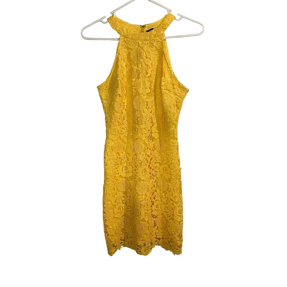 Lulus Yellow Love Poem Floral Crochet Lace Halter Sleeveless Dress Size Medium